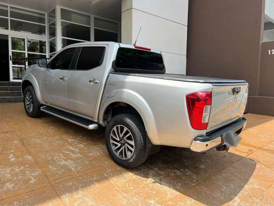 NISSAN-FRONTIER-2020