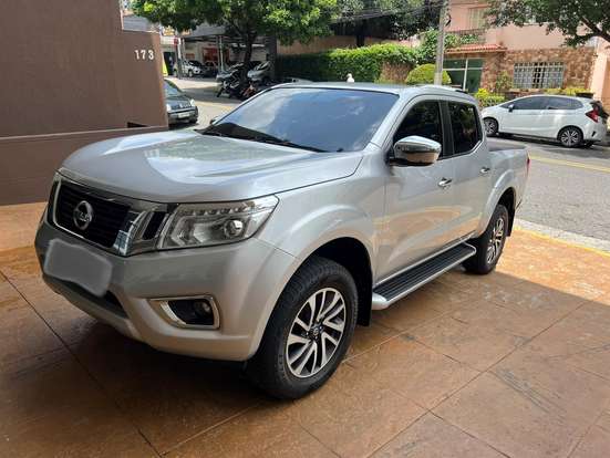 NISSAN-FRONTIER-2020