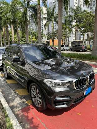BMW-X3-2021