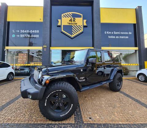 JEEP WRANGLER 3.6 UNLIMITED SAHARA 4X4 V6 GASOLINA 4P AUTOMÁTICO