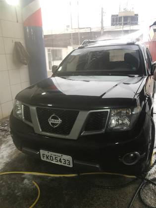 NISSAN FRONTIER 2.5 SV ATTACK 4X2 CD TURBO ELETRONIC DIESEL 4P MANUAL