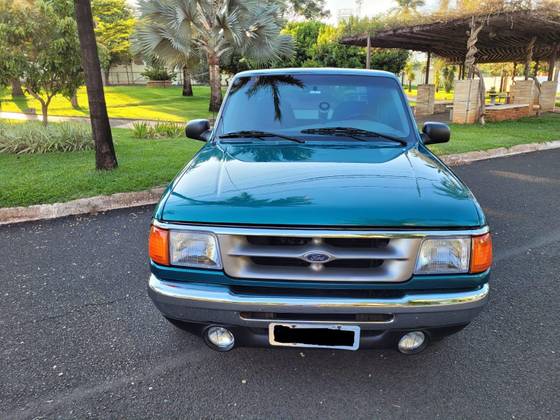 FORD RANGER 4.0 STX 4X2 CE V6 12V GASOLINA 2P MANUAL