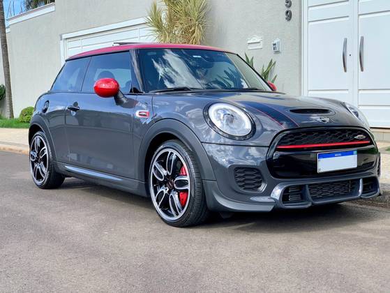 MINI COOPER 2.0 JOHN COOPER WORKS 16V TURBO GASOLINA 2P AUTOMATICO