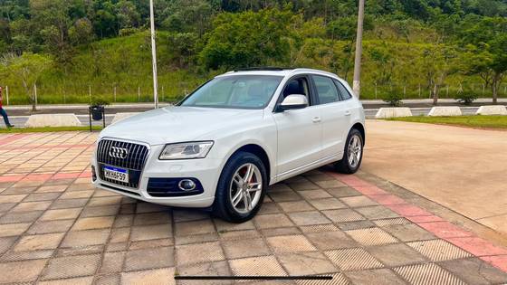 AUDI Q5 2.0 TFSI AMBIENTE 16V 225CV GASOLINA 4P AUTOMÁTICO