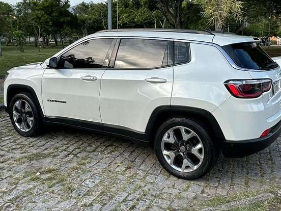JEEP-COMPASS-2.0 16V FLEX LONGITUDE AUTOMÁTICO JEEP-COMPASS-2019