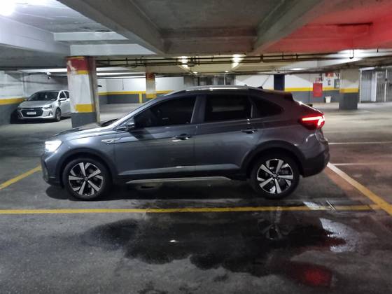 VOLKSWAGEN NIVUS 1.0 200 TSI TOTAL FLEX HIGHLINE AUTOMÁTICO