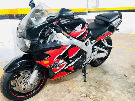 HONDA-CBR 900RR HONDA-CBR 900RR-1997