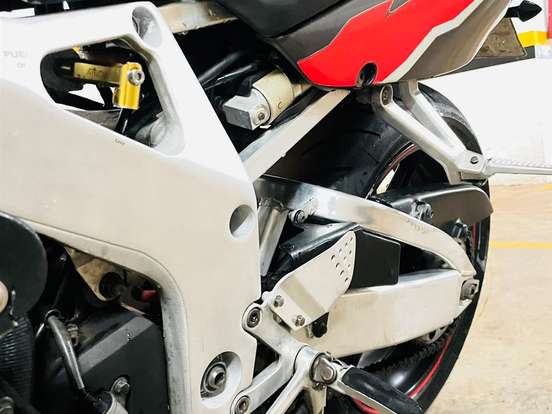 HONDA-CBR 900RR HONDA-CBR 900RR-1997