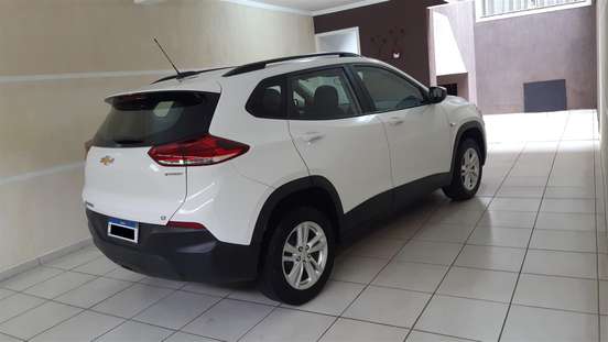 CHEVROLET-TRACKER-2021