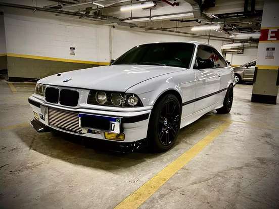 BMW-325i-1993