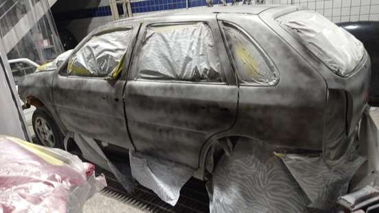 VOLKSWAGEN-GOL-2004
