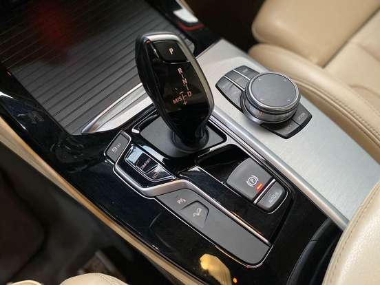 BMW-X3-2019