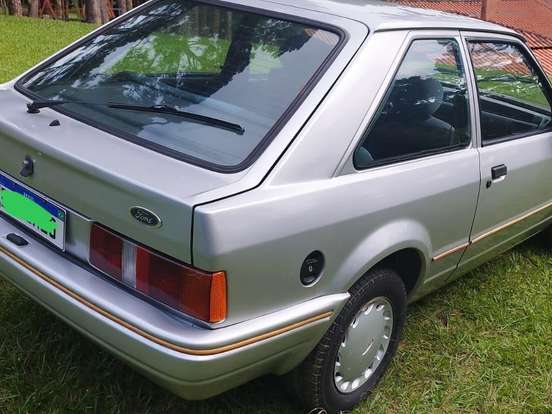 FORD-ESCORT-1.0 HOBBY 8V GASOLINA 2P MANUAL FORD-ESCORT-1995