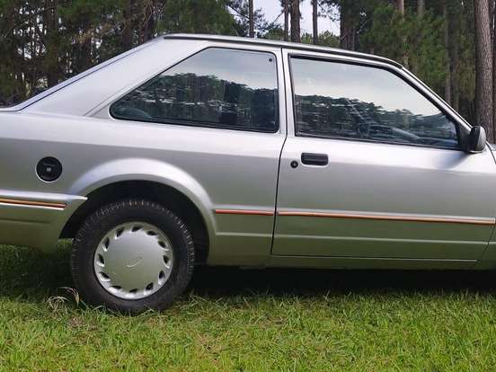 FORD-ESCORT-1.0 HOBBY 8V GASOLINA 2P MANUAL FORD-ESCORT-1995
