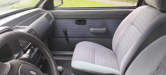 FORD-ESCORT-1995