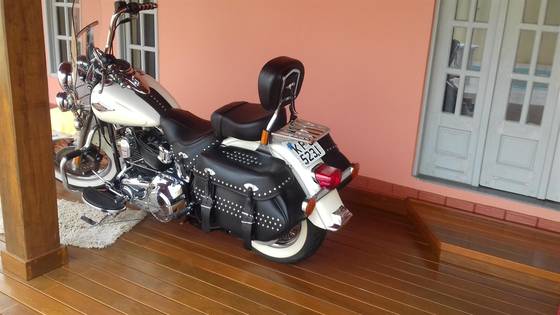 HARLEY-DAVIDSON SOFTAIL HERITAGE CLASSIC 