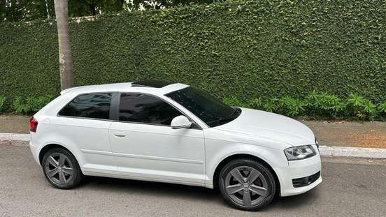 AUDI-A3-2010