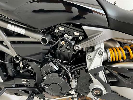 DUCATI-XDIAVEL S-2021
