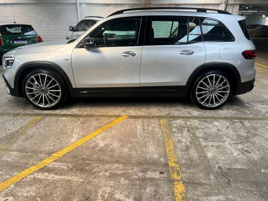 MERCEDES-BENZ-GLB 35 AMG-2.0 CGI GASOLINA 4MATIC SPEEDSHIFT MERCEDES-BENZ-GLB 35 AMG-2022