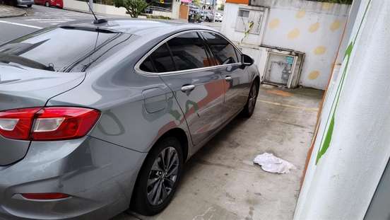 CHEVROLET-CRUZE-2018