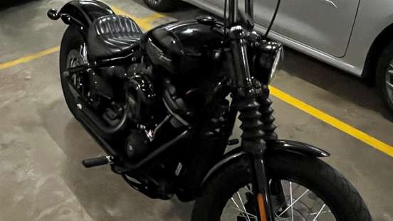 HARLEY-DAVIDSON-SOFTAIL STREET BOB-2017