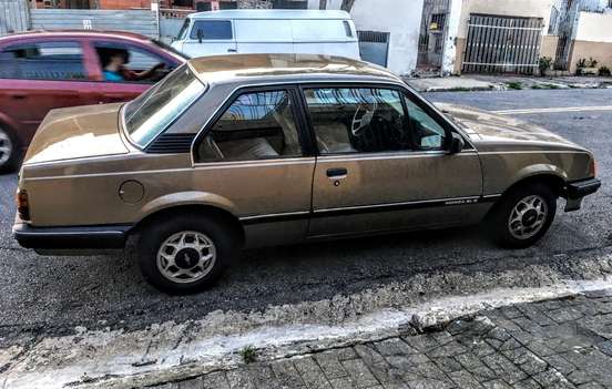 CHEVROLET-MONZA-1.8 SL/E 8V ÁLCOOL 2P MANUAL CHEVROLET-MONZA-1986