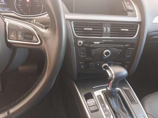 AUDI-A4-2.0 TFSI ATTRACTION 180CV GASOLINA 4P MULTITRONIC AUDI-A4-2012