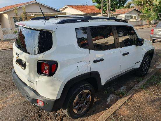 JEEP-RENEGADE-2.0 16V TURBO DIESEL SPORT 4P 4X4 AUTOMÁTICO JEEP-RENEGADE-2015