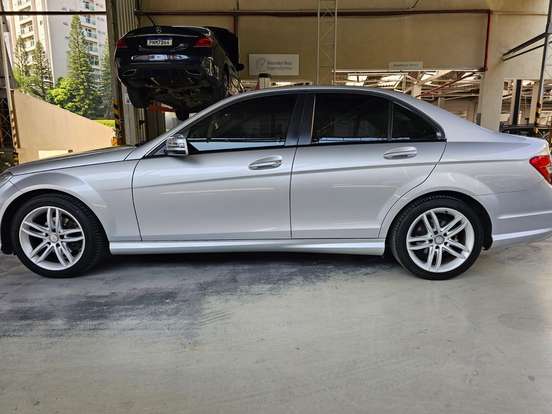 MERCEDES-BENZ-C 180-1.6 CGI SPORT 16V TURBO GASOLINA 4P AUTOMÁTICO MERCEDES-BENZ-C 180-2014
