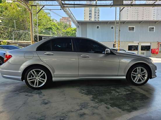 MERCEDES-BENZ-C 180-1.6 CGI SPORT 16V TURBO GASOLINA 4P AUTOMÁTICO MERCEDES-BENZ-C 180-2014