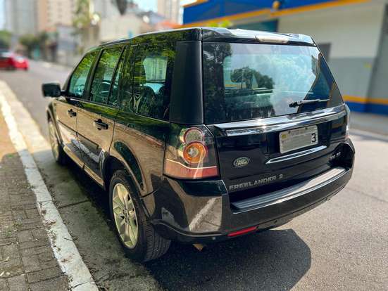 LAND ROVER-FREELANDER 2-2.0 SE SI4 16V GASOLINA 4P AUTOMÁTICO LAND ROVER-FREELANDER 2-2013