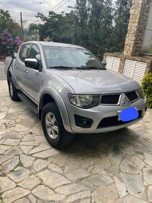 MITSUBISHI L200 TRITON 3.5 HPE 4X4 CD V6 24V FLEX 4P AUTOMÁTICO