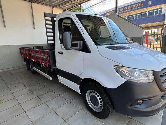 MERCEDES-BENZ-SPRINTER-2020