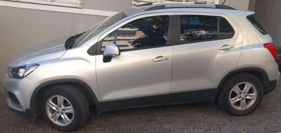 CHEVROLET-TRACKER-2016