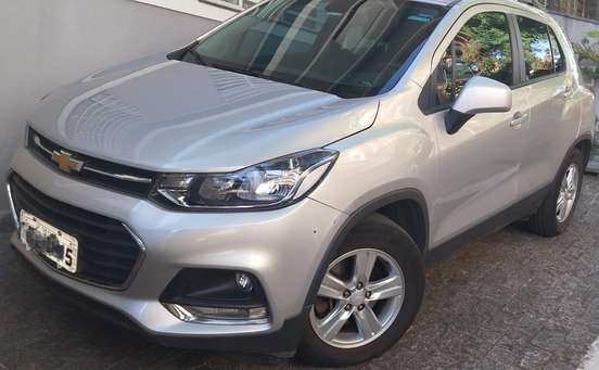 CHEVROLET-TRACKER-2016