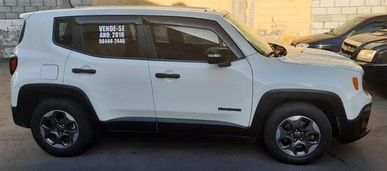 JEEP-RENEGADE-2018