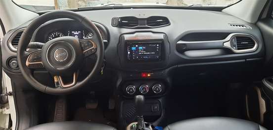 JEEP-RENEGADE-2018