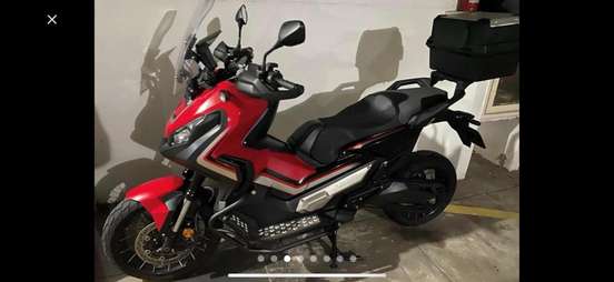 HONDA-X-ADV-2019