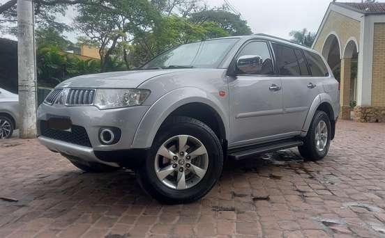 MITSUBISHI-PAJERO DAKAR-2011