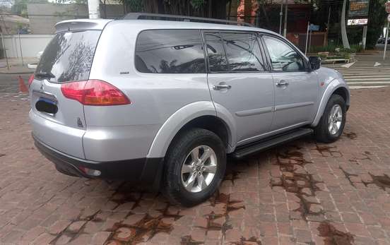 MITSUBISHI-PAJERO DAKAR-2011