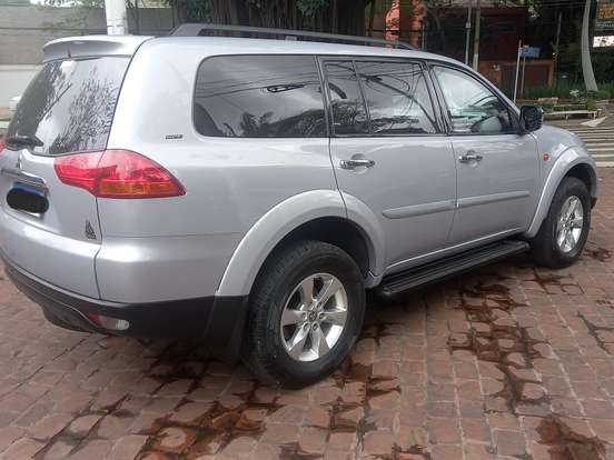 MITSUBISHI-PAJERO DAKAR-3.5 HPE 7 LUGARES 4X4 V6 24V FLEX 4P AUTOMÁTICO MITSUBISHI-PAJERO DAKAR-2011
