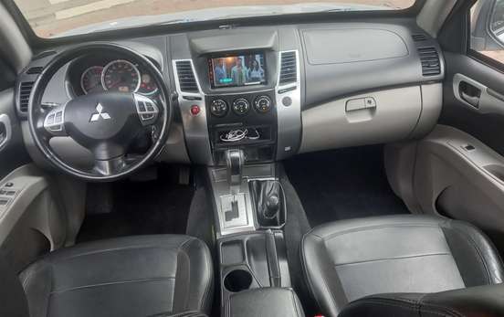 MITSUBISHI-PAJERO DAKAR-2011