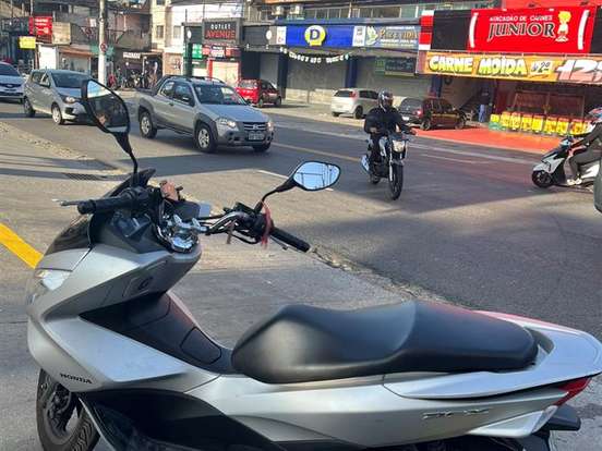 HONDA-PCX DLX HONDA-PCX DLX-2018