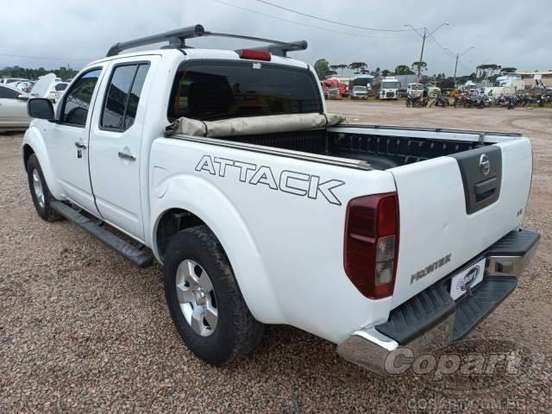 NISSAN-FRONTIER-2.5 SV ATTACK 4X4 CD TURBO ELETRONIC DIESEL 4P AUTOMÁTICO NISSAN-FRONTIER-2016