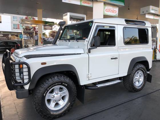 LAND ROVER DEFENDER 2.4 90 4X4 TURBO DIESEL 2P MANUAL