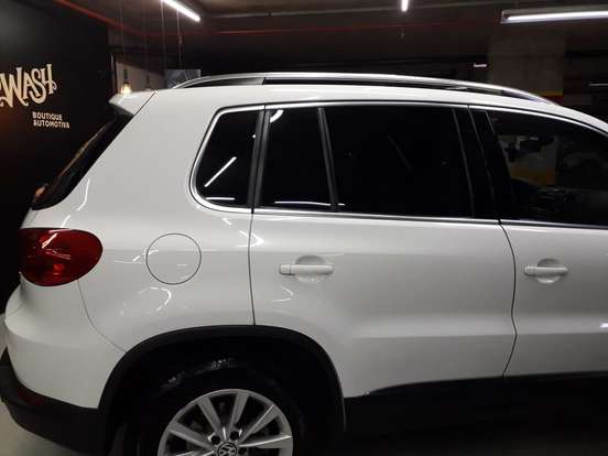 VOLKSWAGEN-TIGUAN-2014