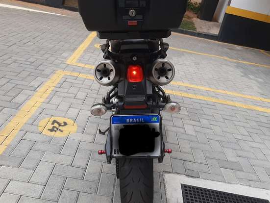 YAMAHA-MT-03-2008