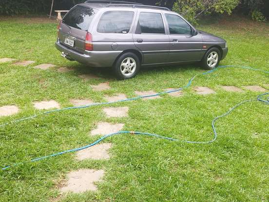 FORD-ESCORT-1.8 GL SW 16V GASOLINA 4P MANUAL FORD-ESCORT-1997