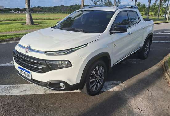 FIAT-TORO-2017