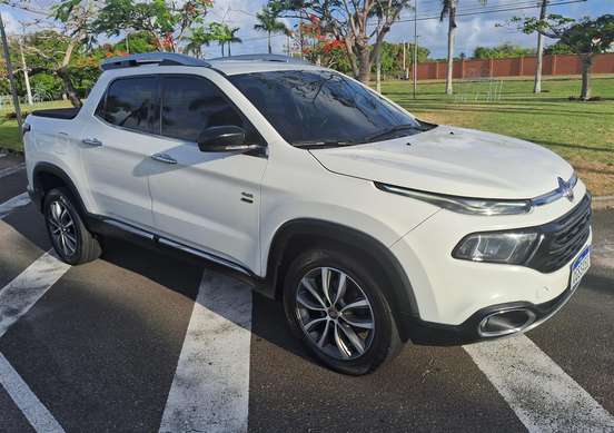 FIAT-TORO-2017